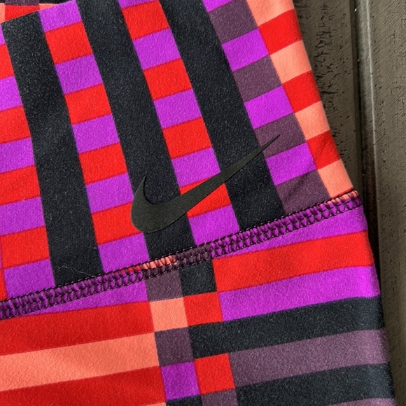 Nike compression high waisted long leggings - Picture 2 of 4